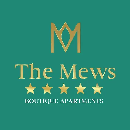 The Mews Boutique Deluxe Apartments, Sleep 2-6 People , Central Location, Free Parking Apartment *