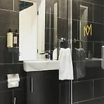 The Mews Boutique Deluxe Apartments, Sleep 2-6 People , Location, Free Parking *